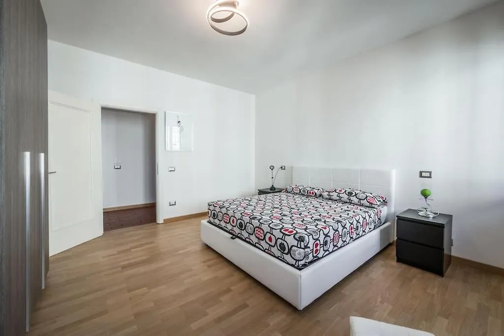 Apartment Cottage Near Ferrari'S City & Pavarotti'S House Montale  Italy